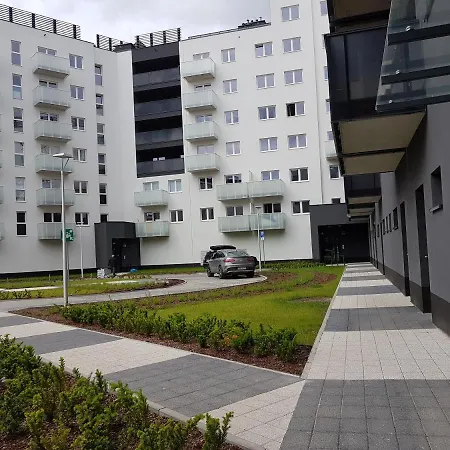 Kwadrat Apartment *